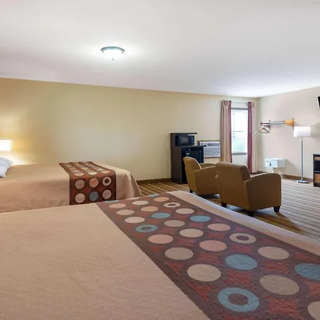 Super 8 By Wyndham Mattoon-2